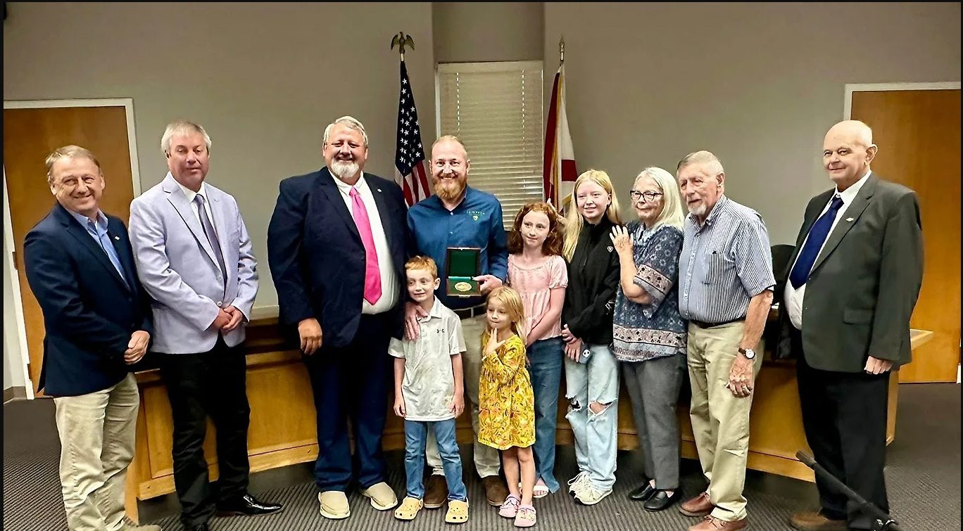 Carnegie Medal presentation to John Reinhardt – Carnegie Hero Fund ...